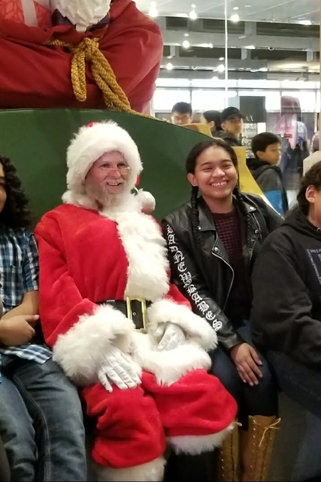 Visiting Santa is a Great Family Tradition