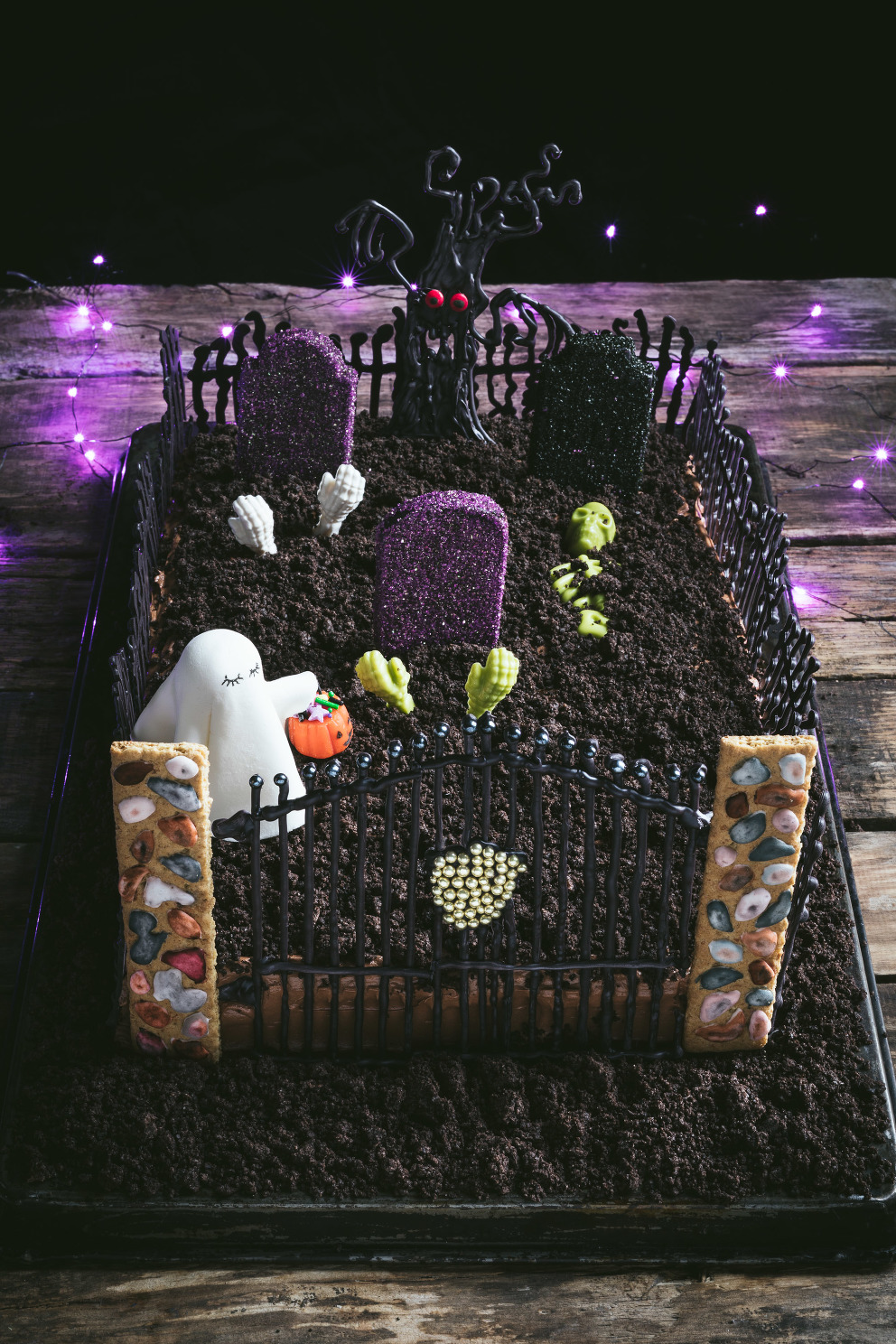 Halloween Tombstone Treats: 20 Recipes to Dig Up Your Next Party ...